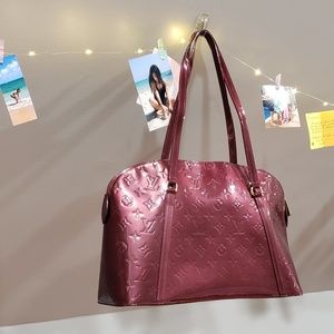 Louis Vuitton Vernis Avalon Bag Red Monogram